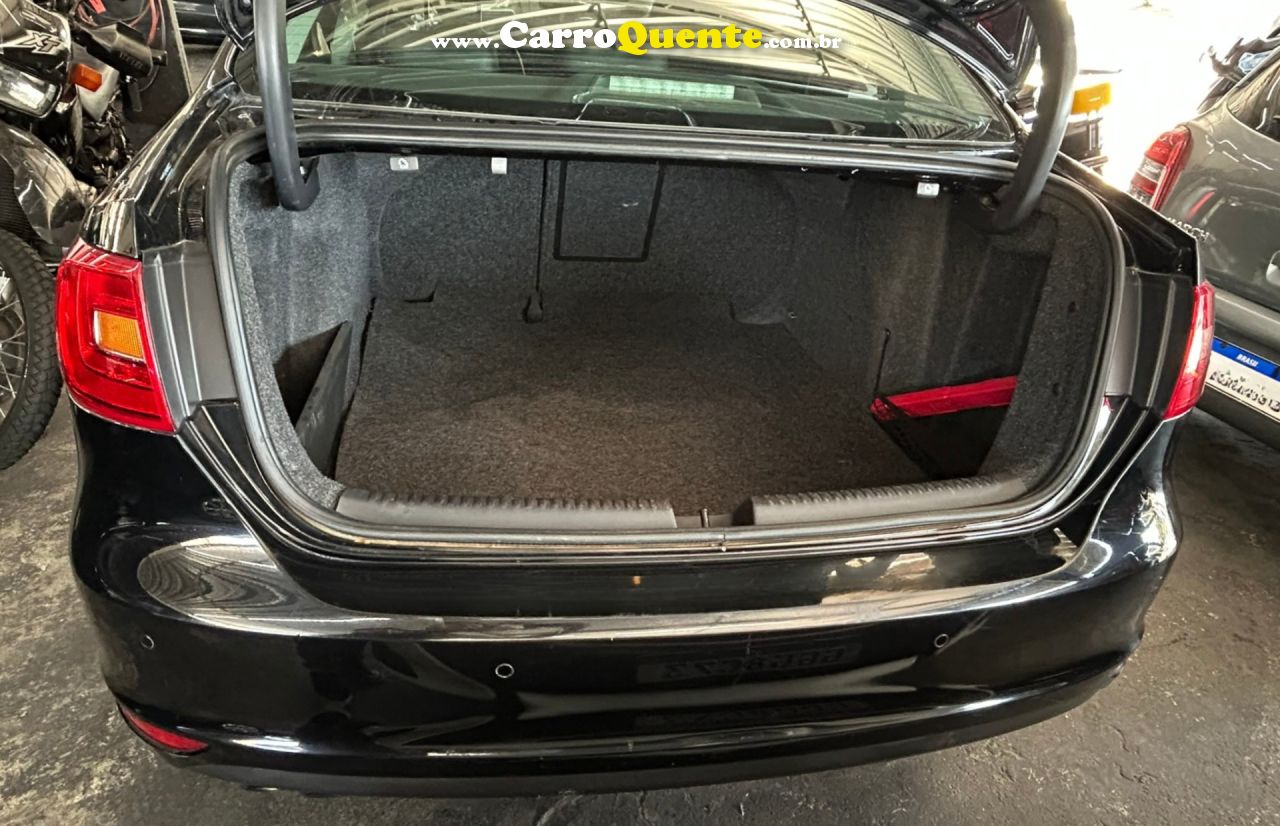 VOLKSWAGEN   JETTA HIGHLINE 2.0 TSI 16V 4P TIPTRONIC   PRETO 2013 2.0 GASOLINA - Loja