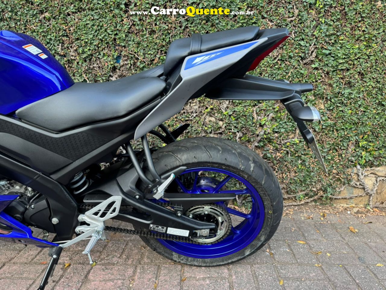 YAMAHA    R15 ABS   AZUL 2024 150 GASOLINA - Loja
