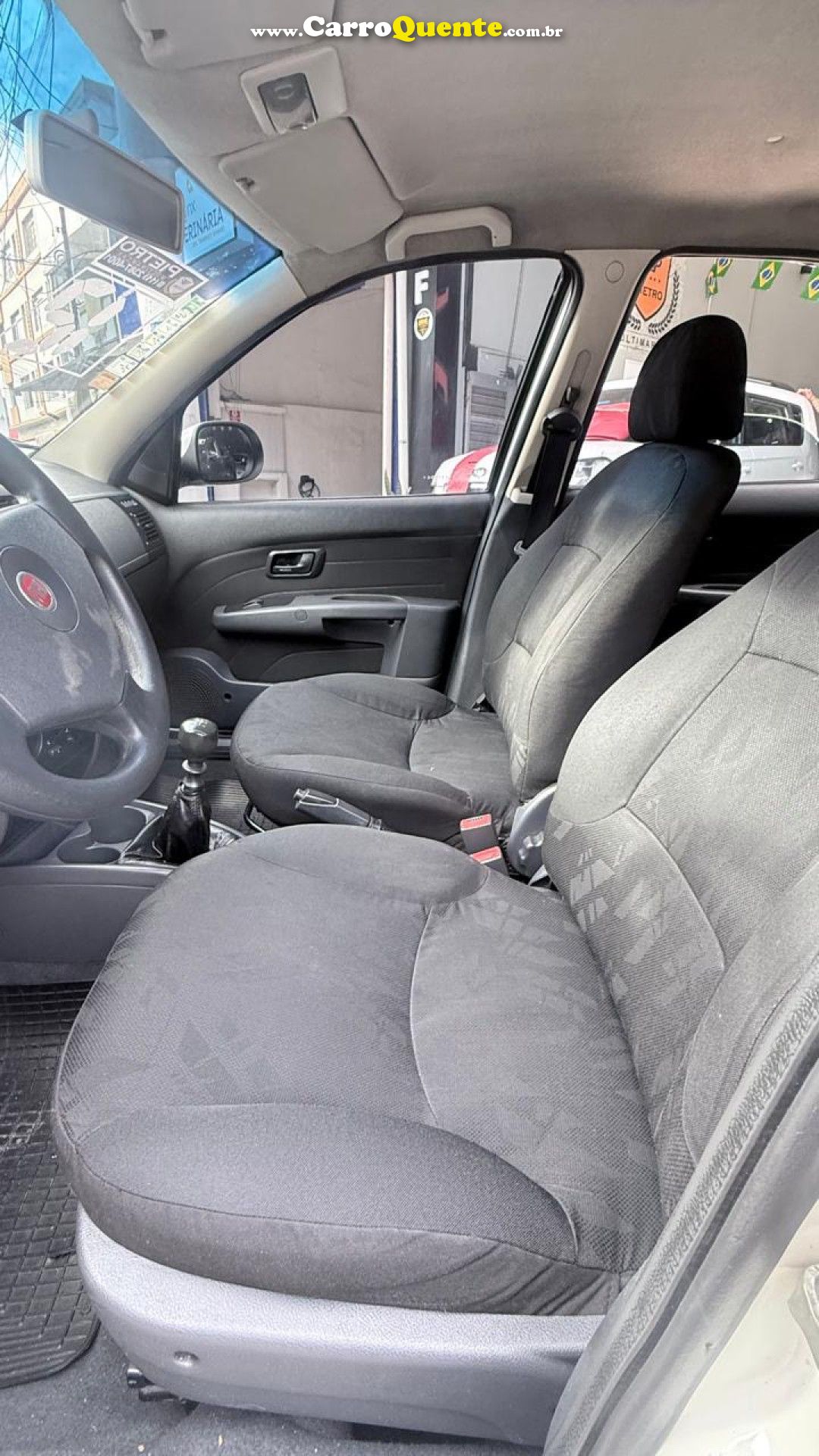 FIAT   SIENA EL CELEB. 1.4 MPI FIRE FLEX 8V 4P   BRANCO 2012 1.4 FLEX - Loja
