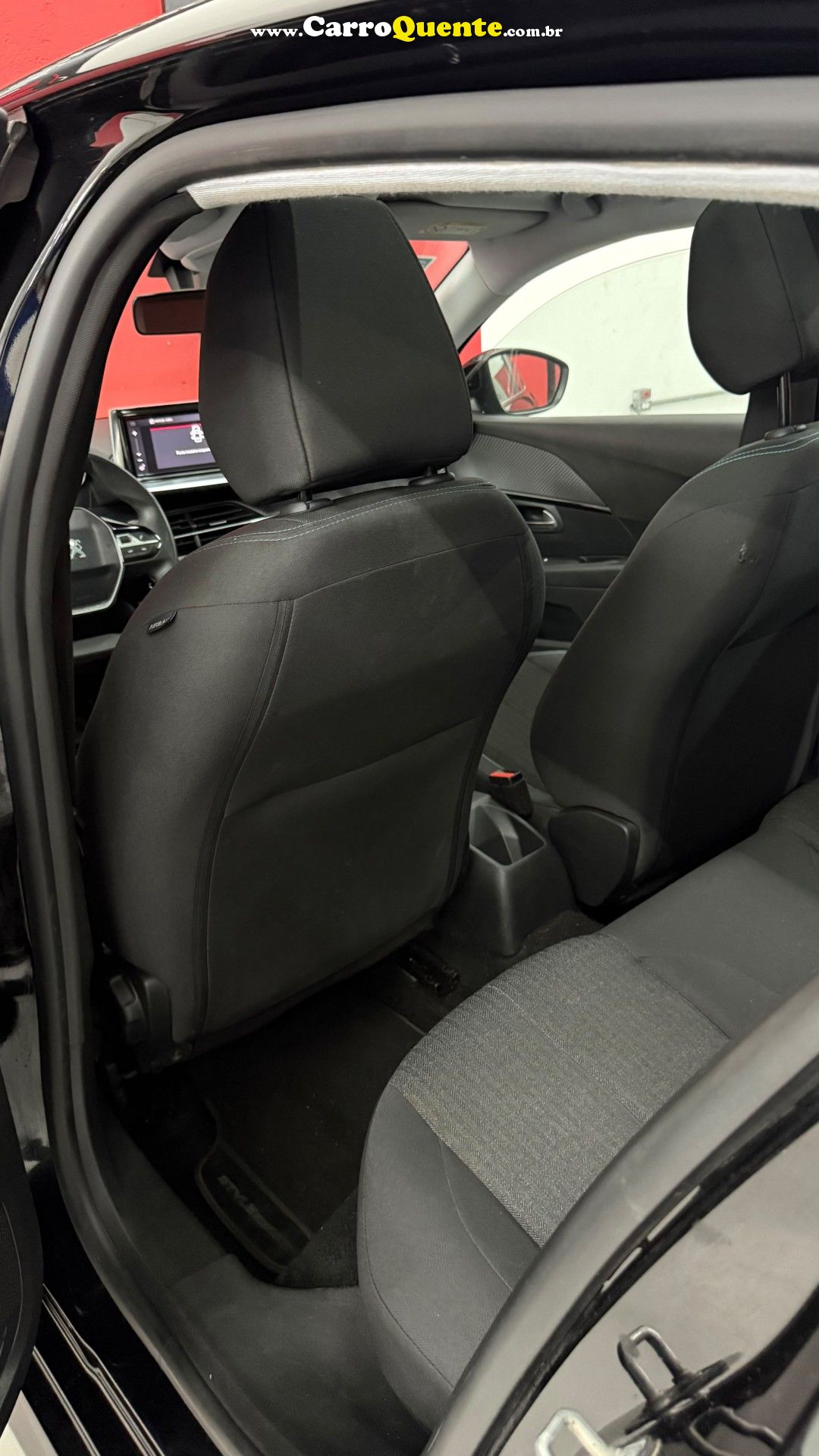 PEUGEOT   208 STYLE 1.0 FLEX 6V 5P MEC.   PRETO 2023 1.0 FLEX - Loja