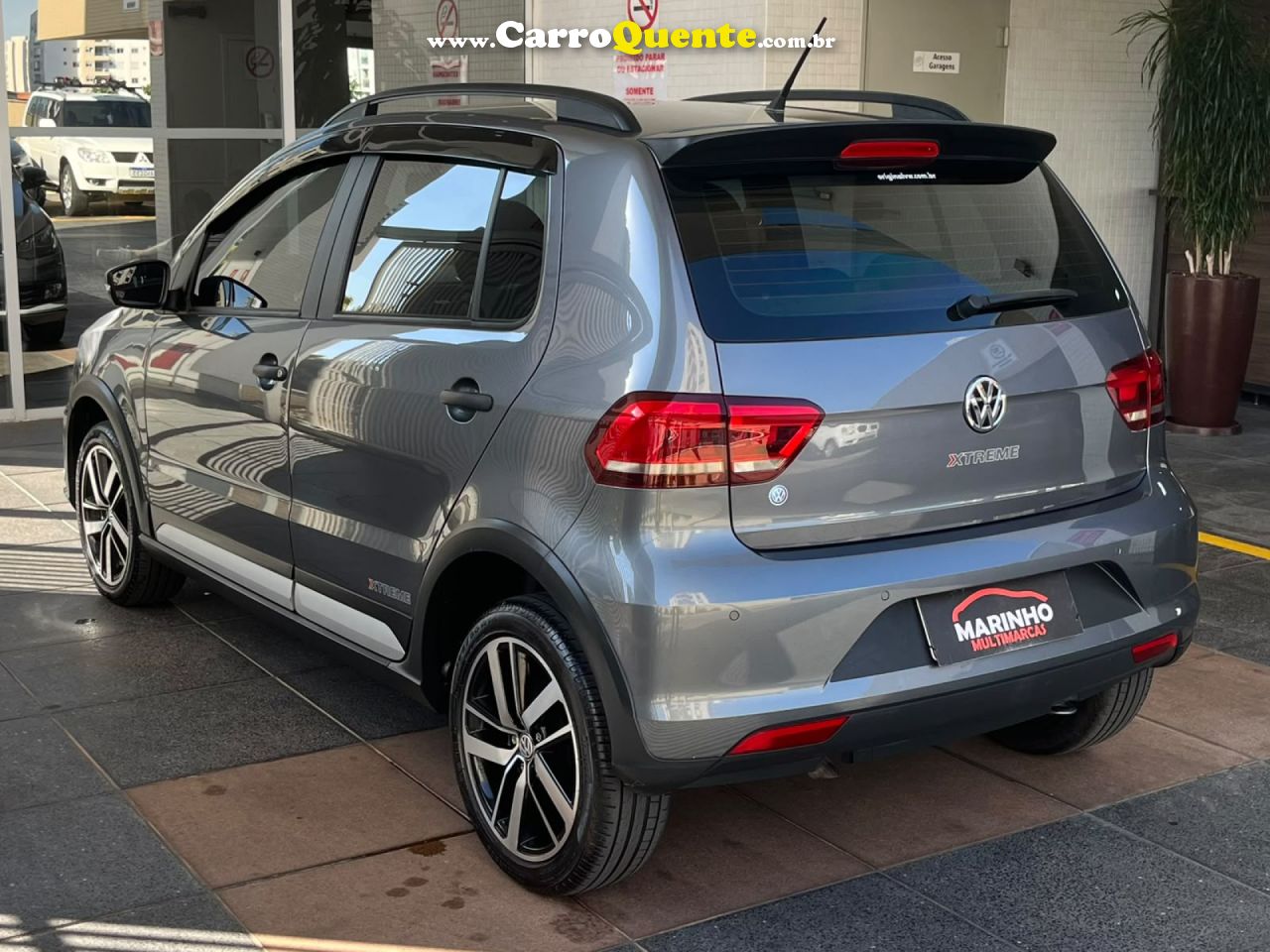 VOLKSWAGEN   FOX XTREME TOP DE LINHA COM BAIXISSIMA KM OTIMO ESTADO   CINZA 2021 1.6 FLEX - Loja