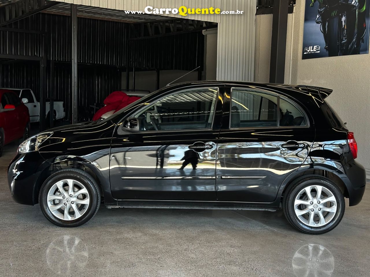 NISSAN   MARCH SV 1.0 12V FLEX 5P   PRETO 2016 1.0 FLEX - Loja
