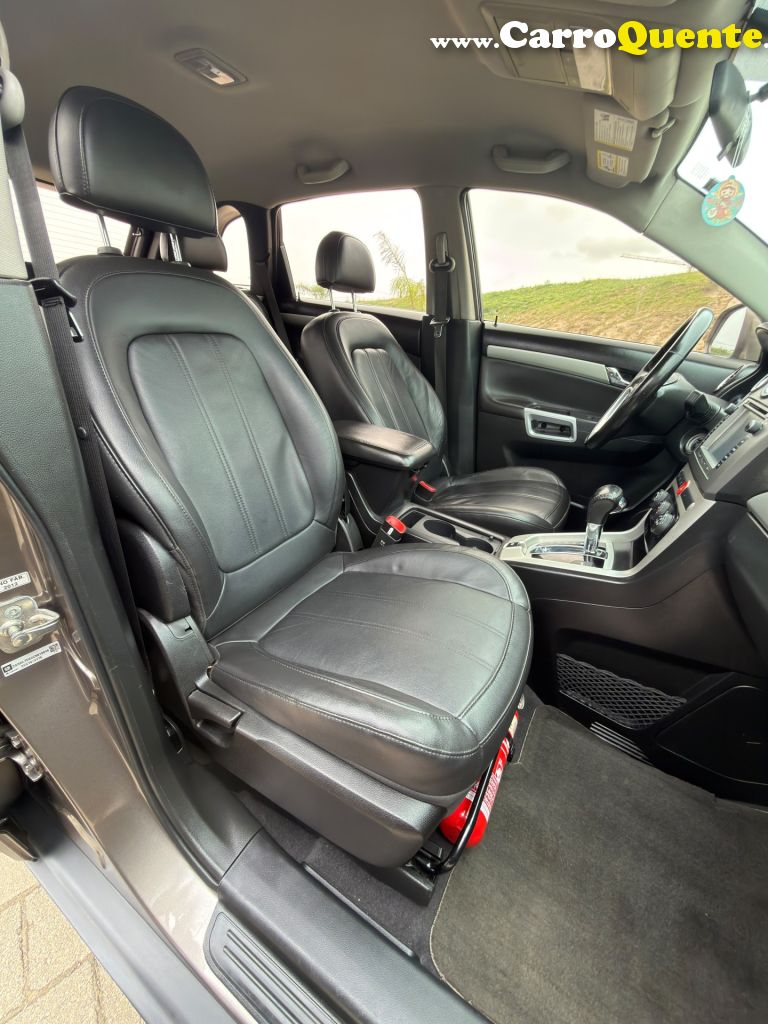 CHEVROLET   CAPTIVA SPORT FWD 2.4 16V 171185CV   CINZA 2012 2.4 GASOLINA - Loja