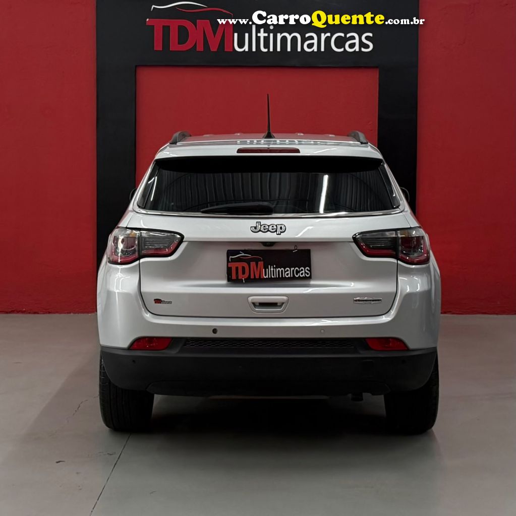 JEEP   COMPASS LONGITUDE 2.0 4X2 FLEX 16V AUT.   PRATA 2017 2.0 FLEX - Loja