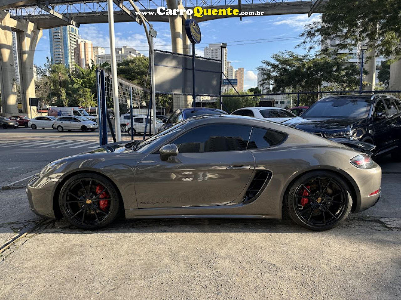 PORSCHE   718 CAYMAN S 2.5 350CV   CINZA 2018 2.5 16V GASOLINA - Loja
