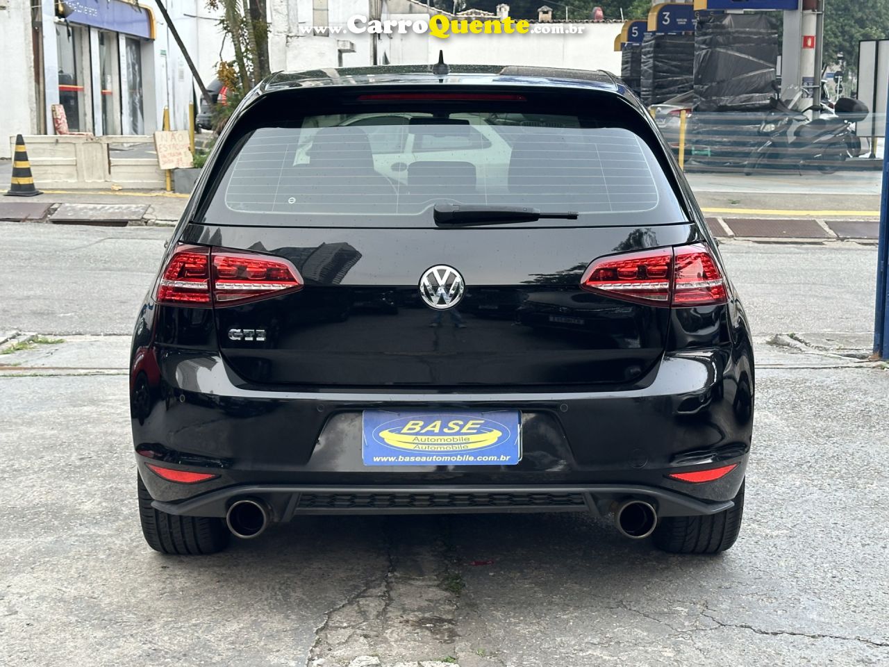 VOLKSWAGEN   GOLF GTI 2.0 TSI 220CV AUT.   PRETO 2014 2.0 GASOLINA - Loja
