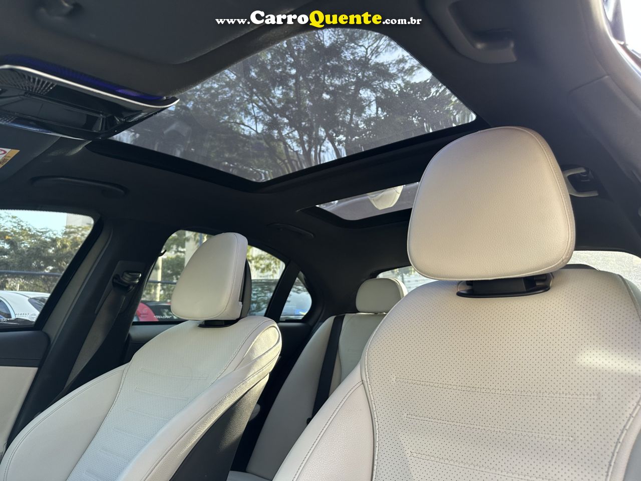MERCEDES-BENZ   C-200 AMG LINE EQ BOOST 1.5 TB (HIB.)   AZUL 2022 1.5 GASOLINA E ELÉTRICO - Loja