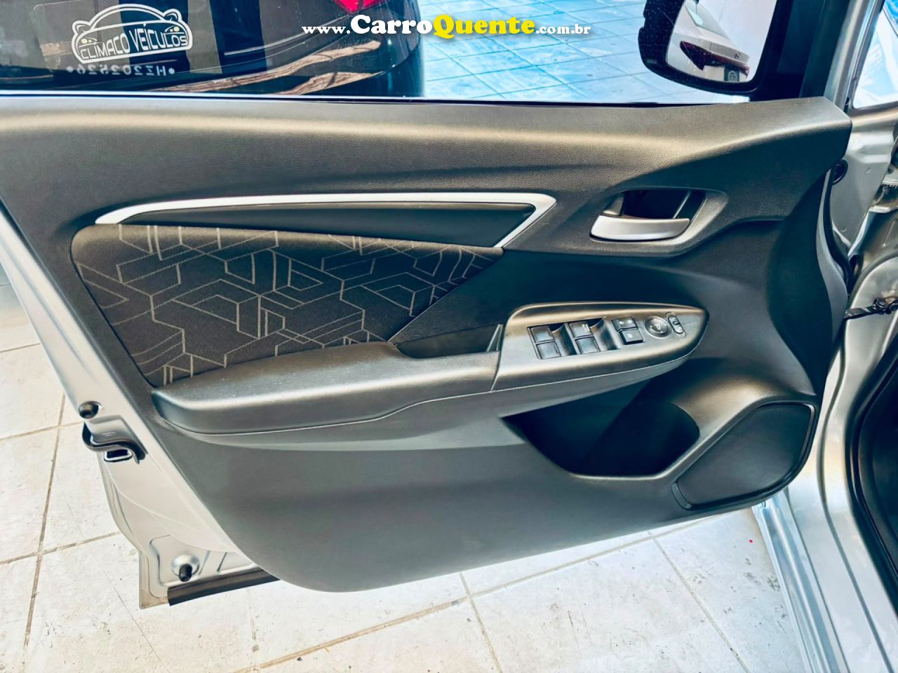 HONDA   FIT LX 1.5 FLEXONE 16V 5P AUT.   PRATA 2017 1.5 FLEX - Loja