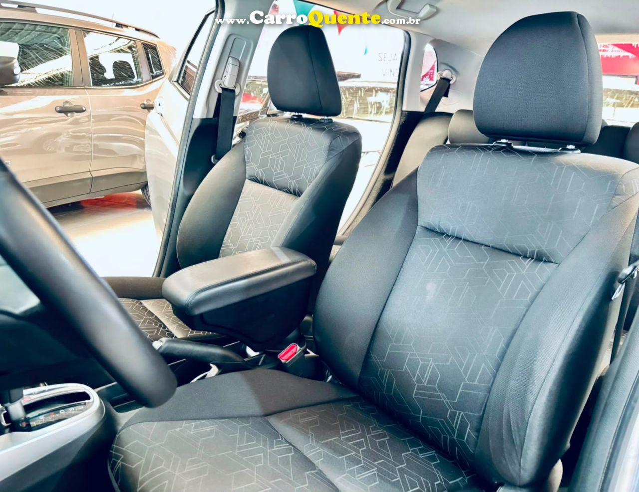 HONDA   FIT LX 1.5 FLEXONE 16V 5P AUT.   PRATA 2017 1.5 FLEX - Loja