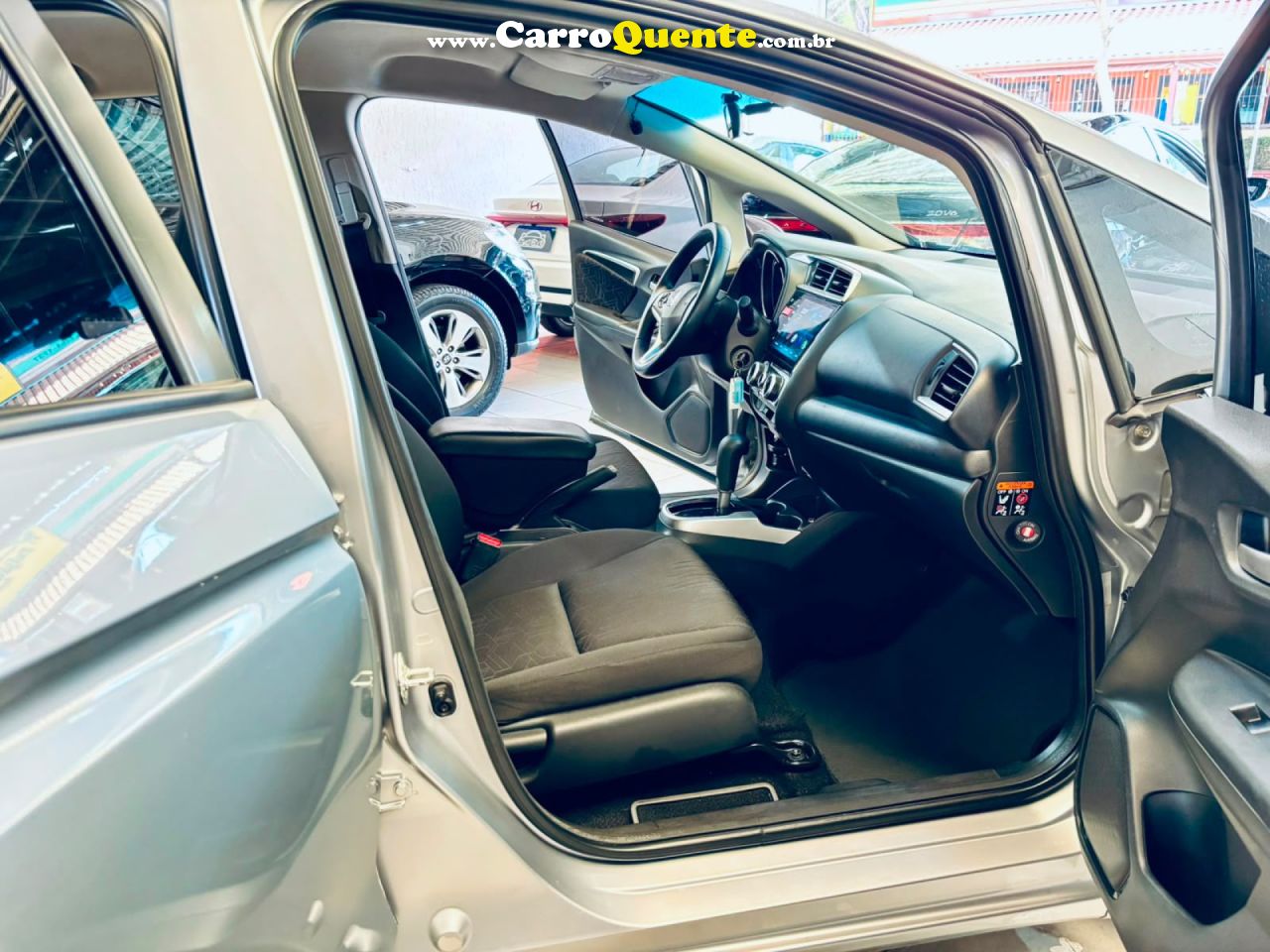 HONDA   FIT LX 1.5 FLEXONE 16V 5P AUT.   PRATA 2017 1.5 FLEX - Loja
