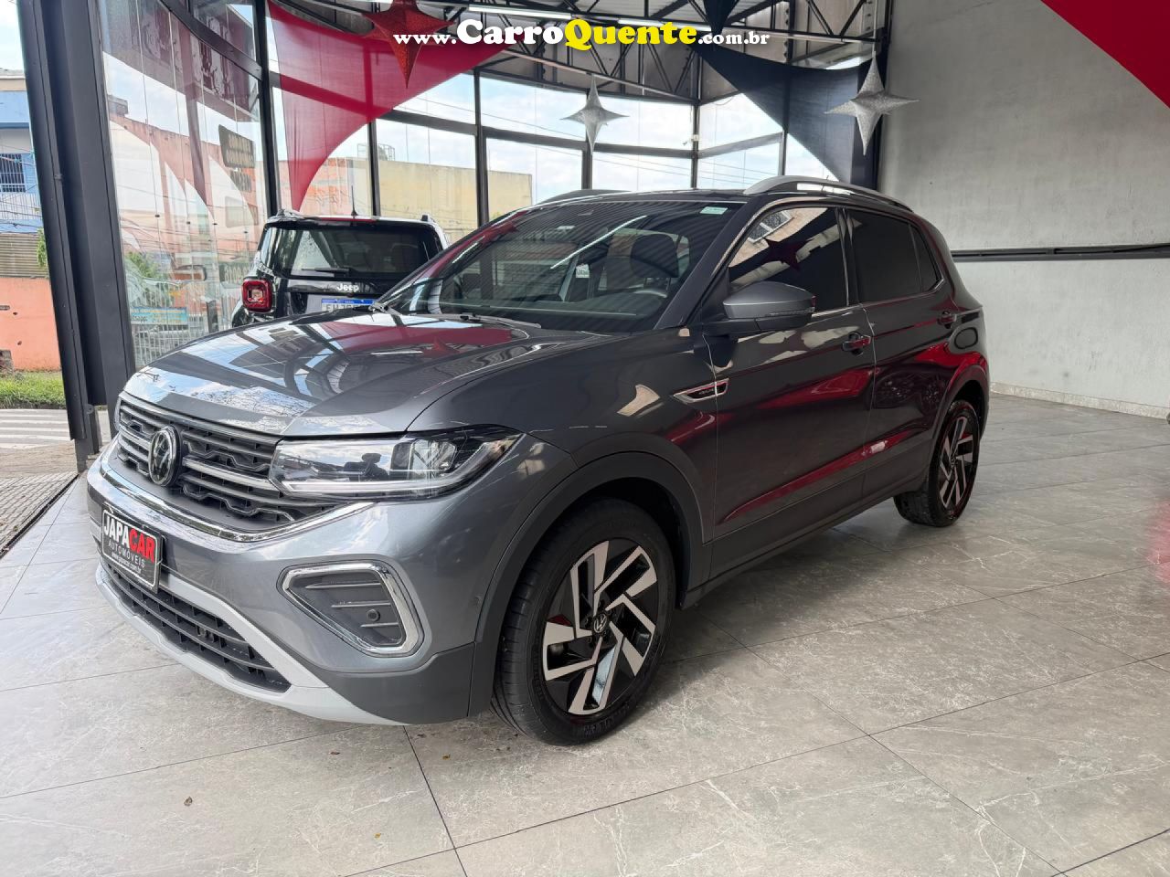VOLKSWAGEN   T-CROSS HIGHLINE 1.4 TSI FLEX 16V 5P AUT   CINZA 2026 1.4 FLEX - Loja