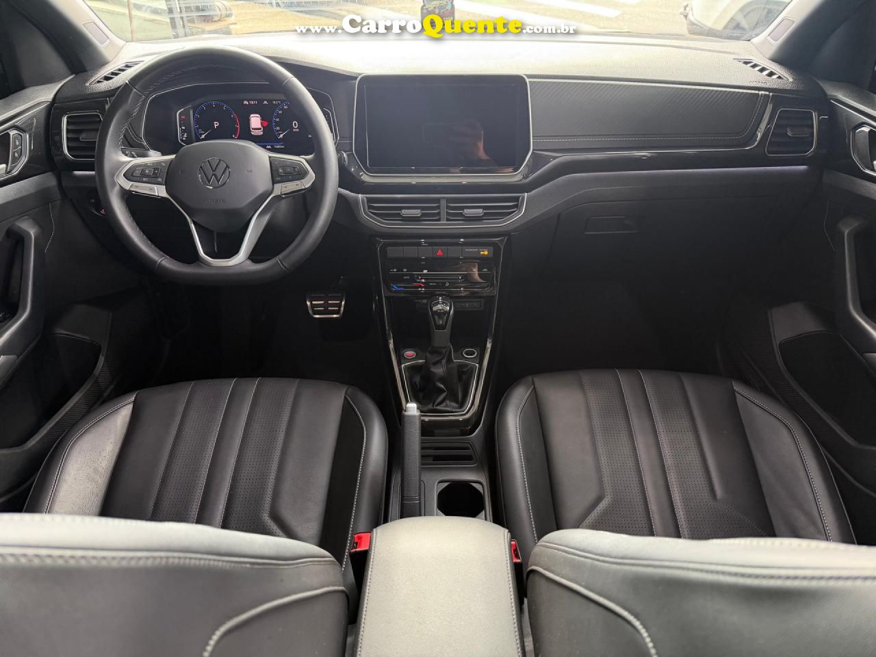VOLKSWAGEN   T-CROSS HIGHLINE 1.4 TSI FLEX 16V 5P AUT   CINZA 2026 1.4 FLEX - Loja