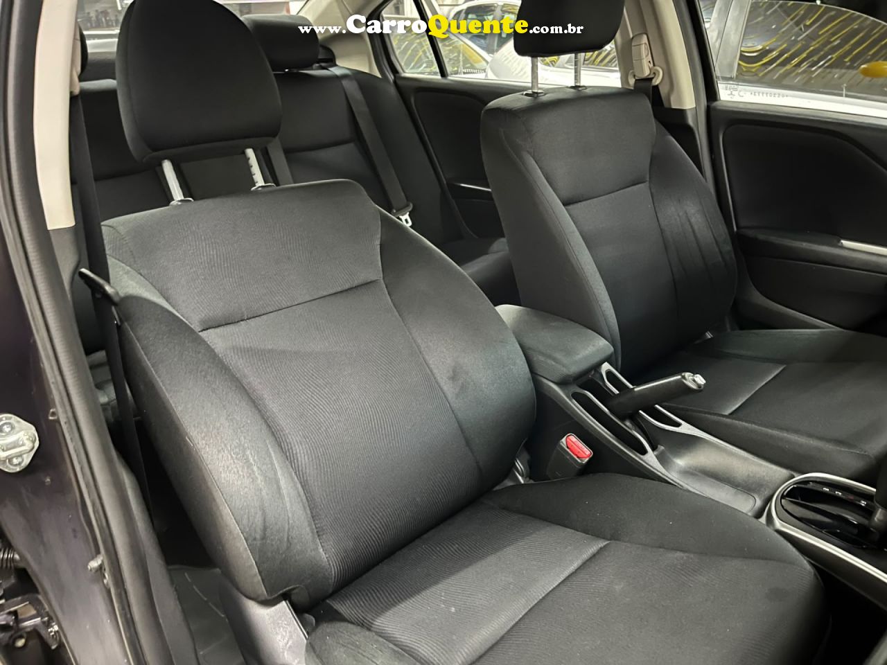 HONDA   CITY SEDAN EX 1.5 FLEX 16V 4P AUT.   MARROM 2016 1.5 FLEX - Loja