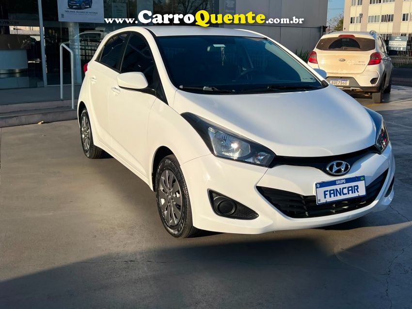 Hyundai HB20 1.0 COMFORT 12V FLEX 4P MANUAL - Loja