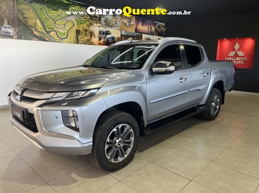 Mitsubishi L200 TRITON 2.4 16V TURBO DIESEL SPORT HPE-S CD 4P 4X4 AUTOMÁTICO - Loja