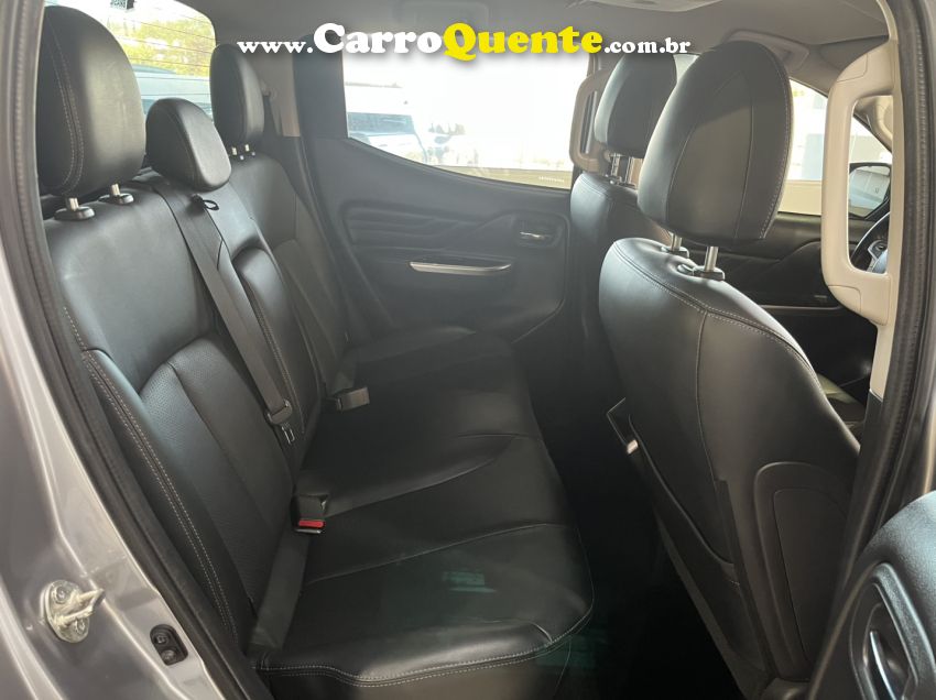 Mitsubishi L200 TRITON 2.4 16V TURBO DIESEL SPORT HPE-S CD 4P 4X4 AUTOMÁTICO - Loja