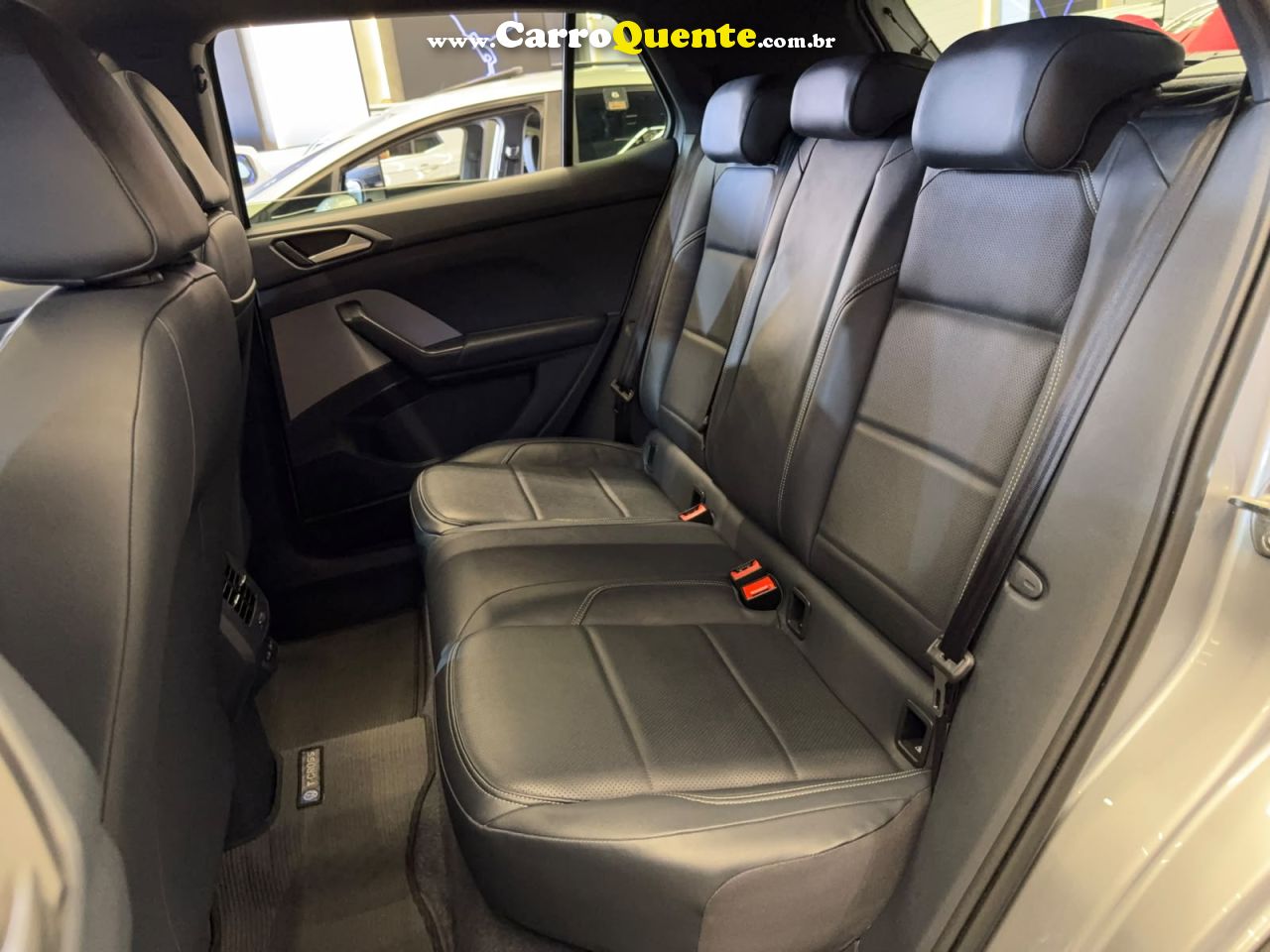 VOLKSWAGEN T-CROSS 1.4 250 TSI TOTAL HIGHLINE 2024 - Loja