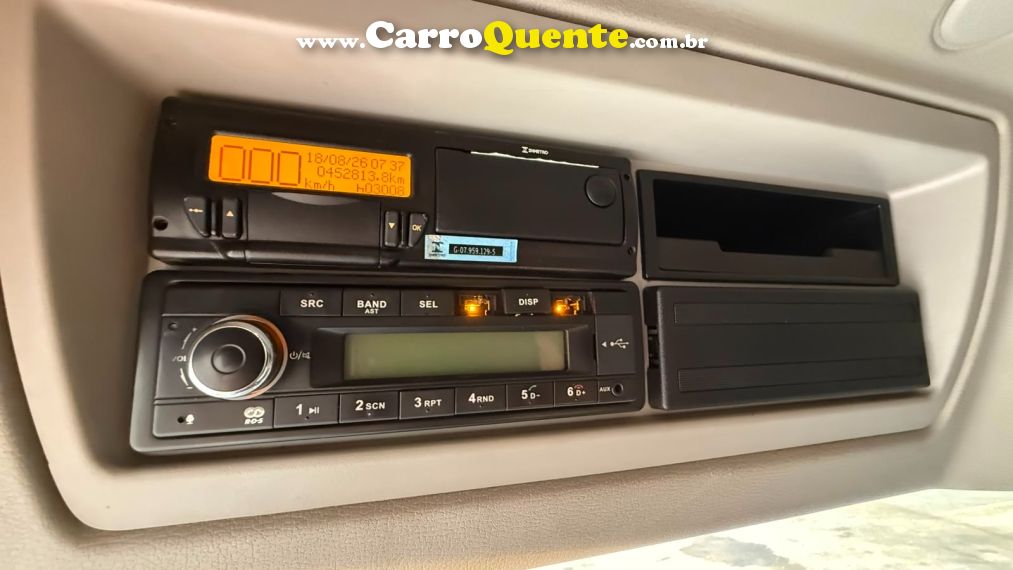 Volvo VM 330 VM 330 6x2 2p Chassi - Loja