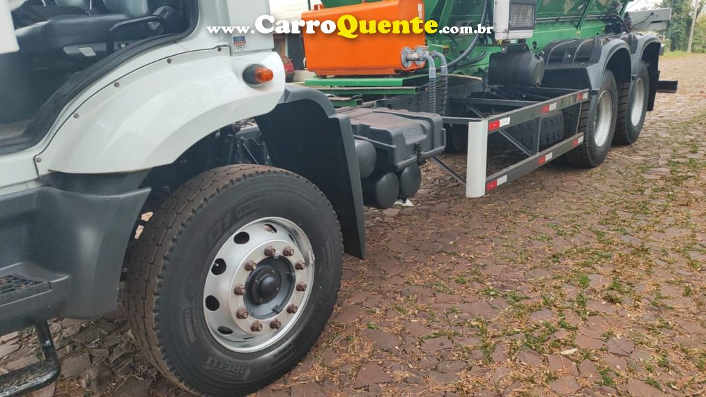 Ford Cargo 2629 CARGO 2629 E 6x4 Turbo + Hercules 24000 - Loja