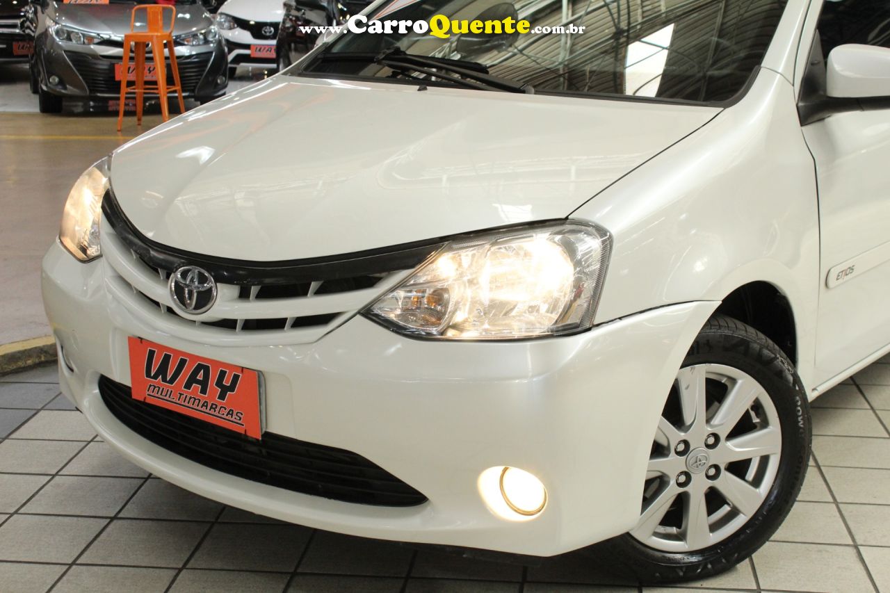 TOYOTA ETIOS 1.5 XLS 16V 2017 - Loja