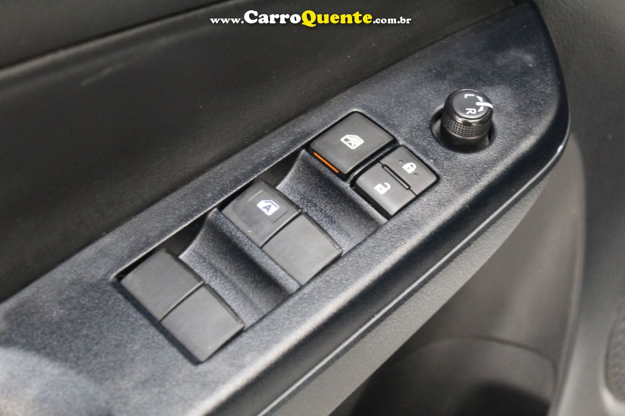 TOYOTA YARIS 1.5 16V SEDAN XL LIVE MULTIDRIVE 2024 - Loja