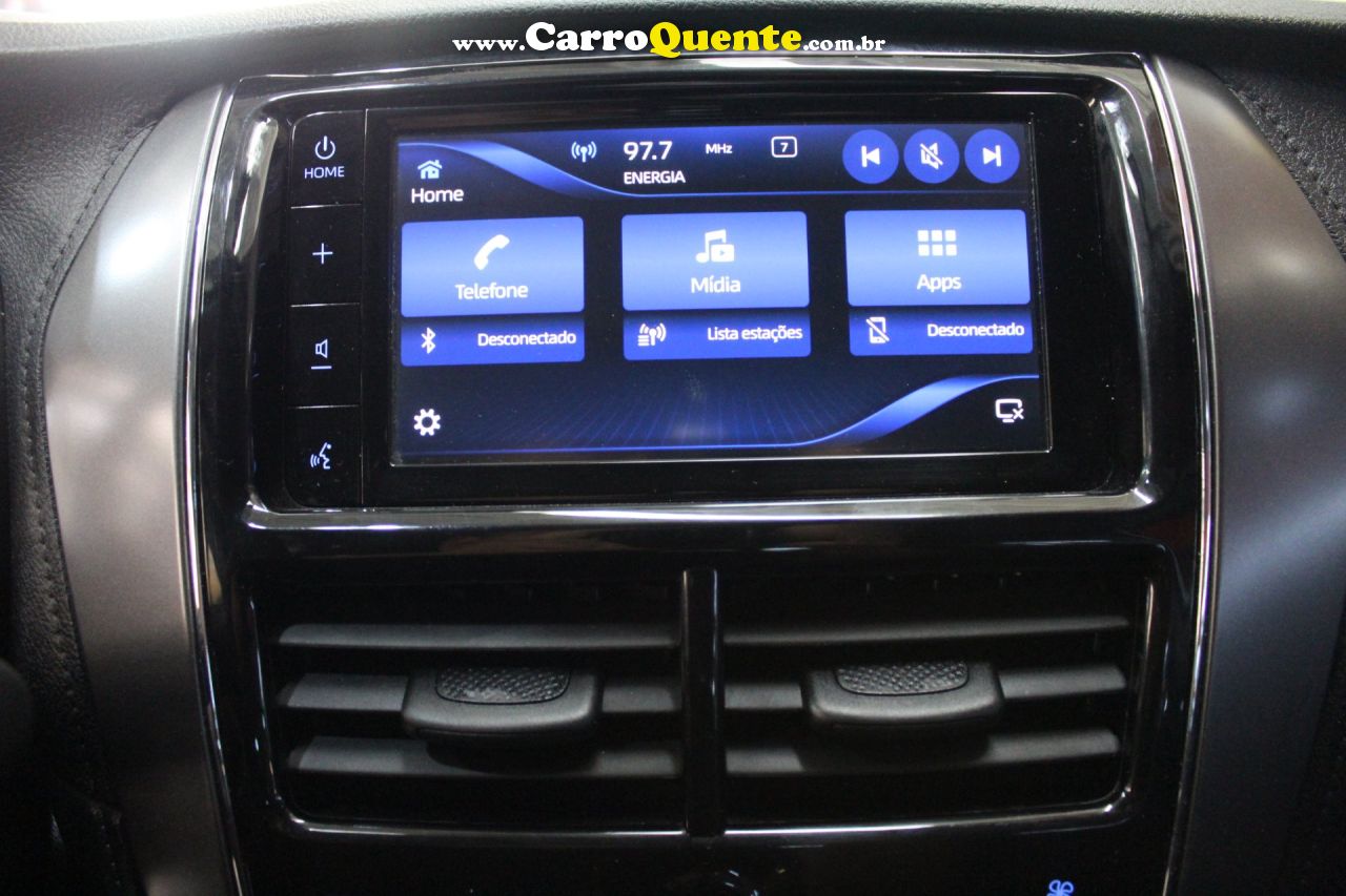 TOYOTA YARIS 1.5 16V SEDAN XL LIVE MULTIDRIVE 2024 - Loja