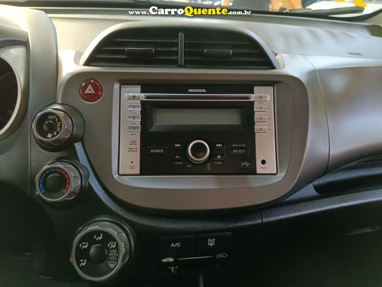 HONDA FIT 1.4 LX 16V 2014 - Loja