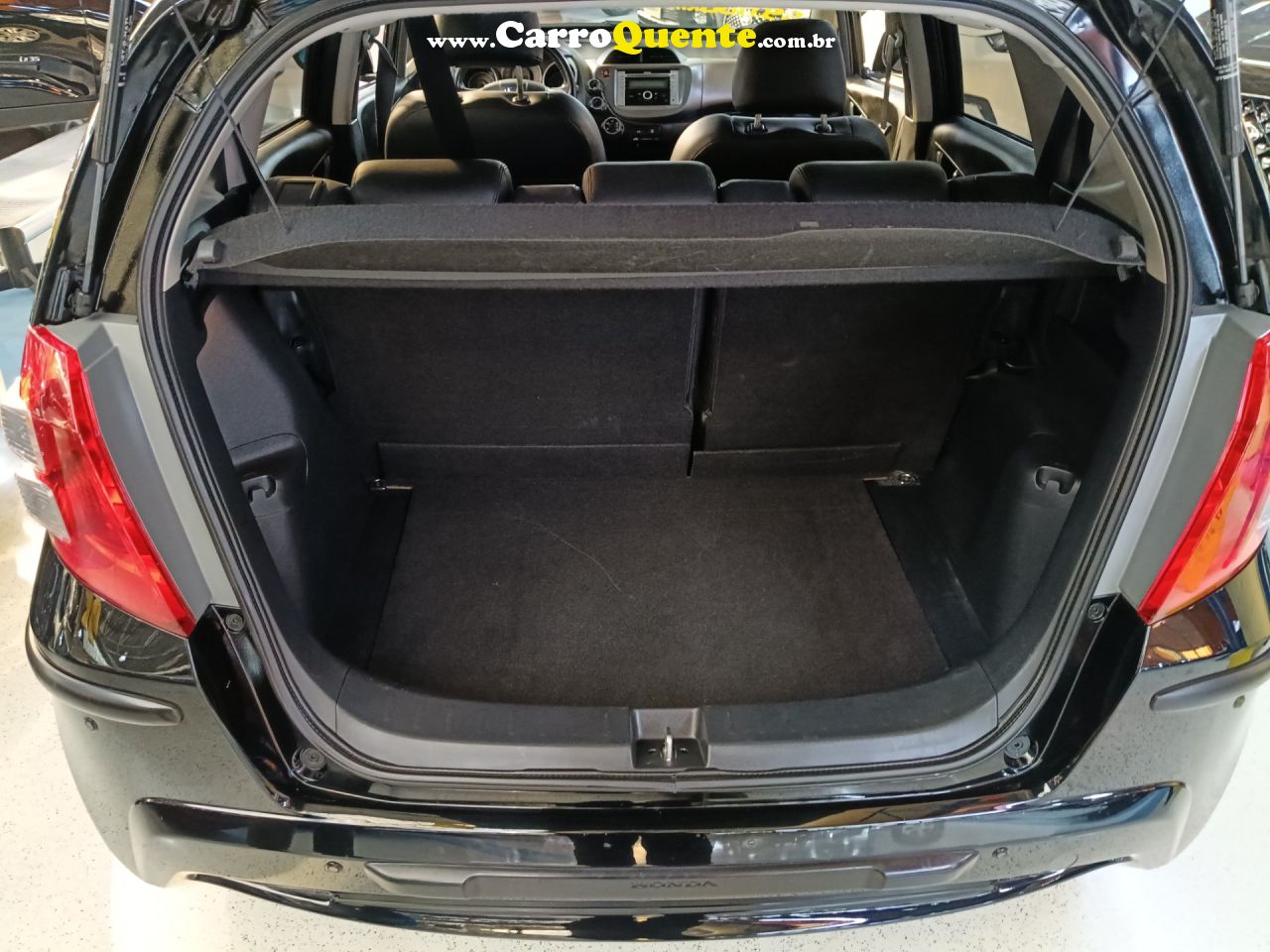 HONDA FIT 1.4 LX 16V 2014 - Loja