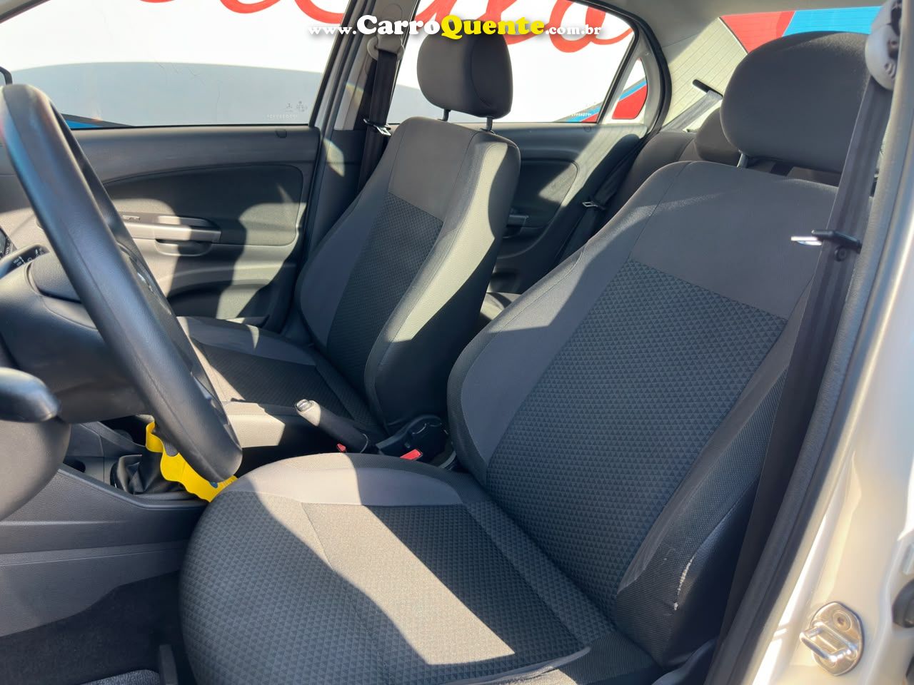 VOLKSWAGEN VOYAGE 1.0 12V MPI TOTALFLEX 2023 - Loja