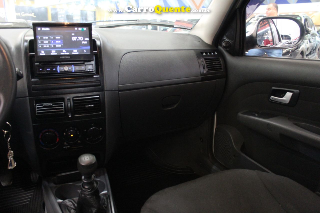 FIAT SIENA 1.4 MPI EL 8V 2011 - Loja