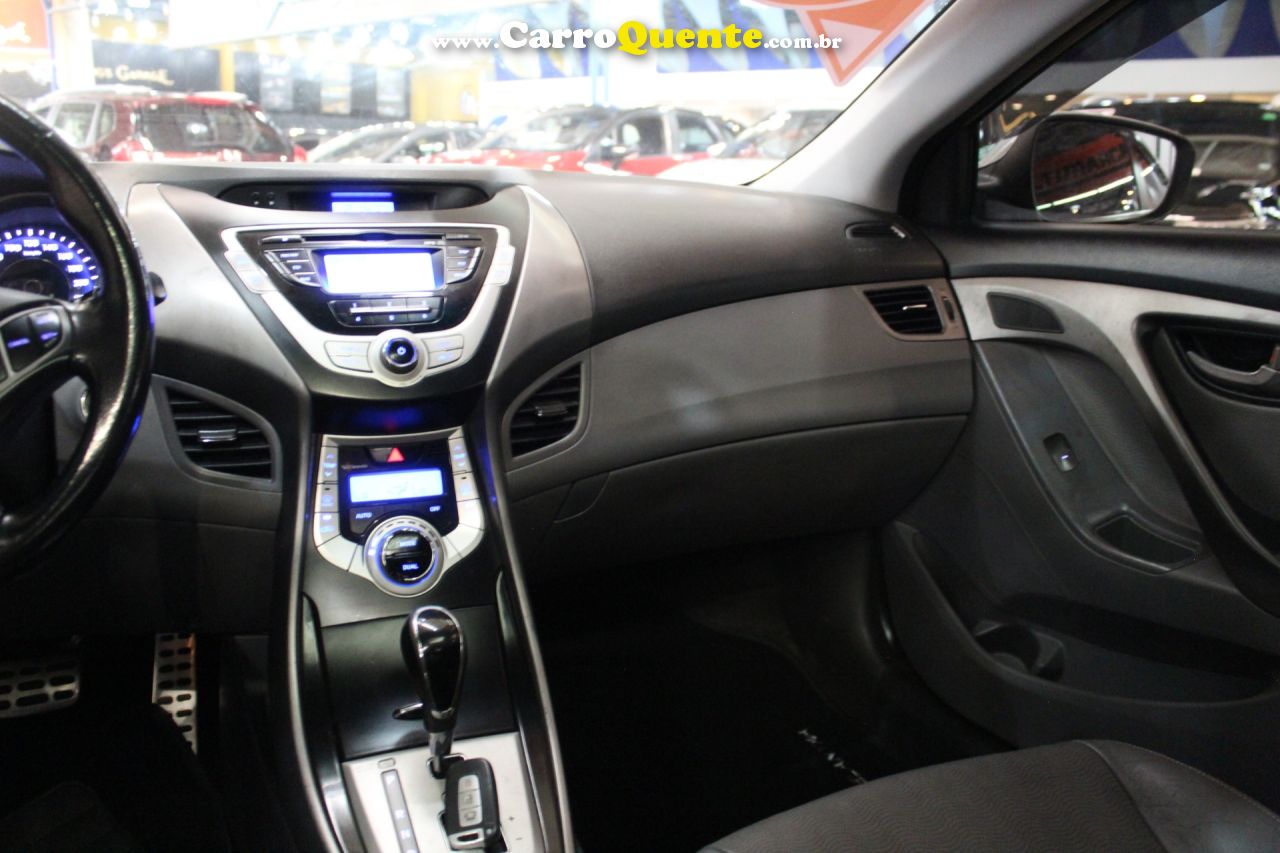 HYUNDAI ELANTRA 1.8 GLS 16V 2012 - Loja