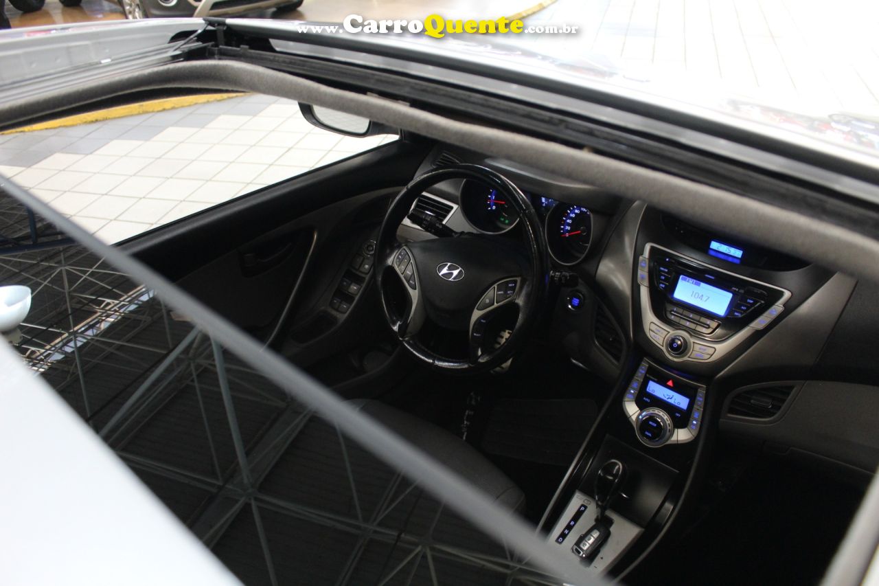 HYUNDAI ELANTRA 1.8 GLS 16V 2012 - Loja