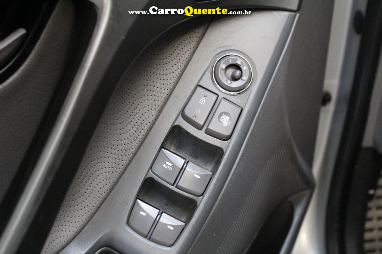 HYUNDAI ELANTRA 1.8 GLS 16V 2012 - Loja