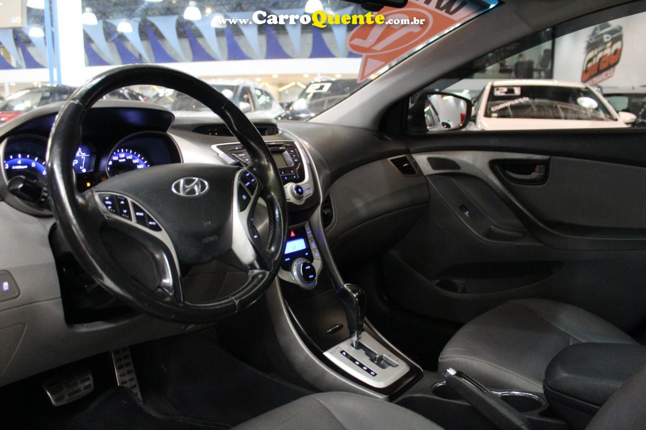 HYUNDAI ELANTRA 1.8 GLS 16V 2012 - Loja