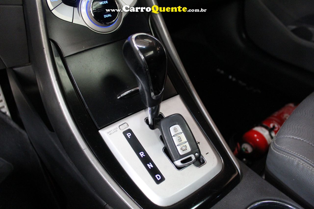 HYUNDAI ELANTRA 1.8 GLS 16V 2012 - Loja