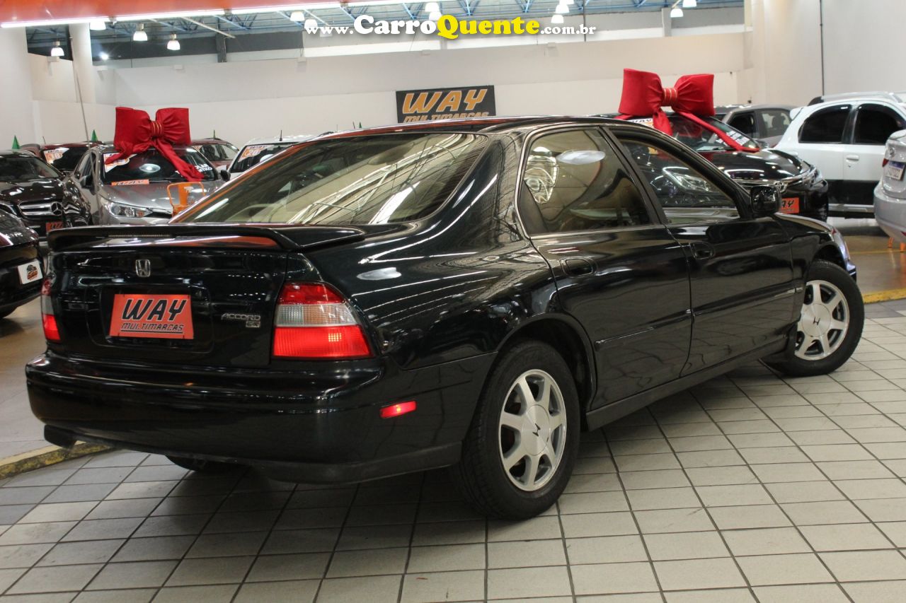 HONDA ACCORD 2.2 EX 16V 1995 - Loja