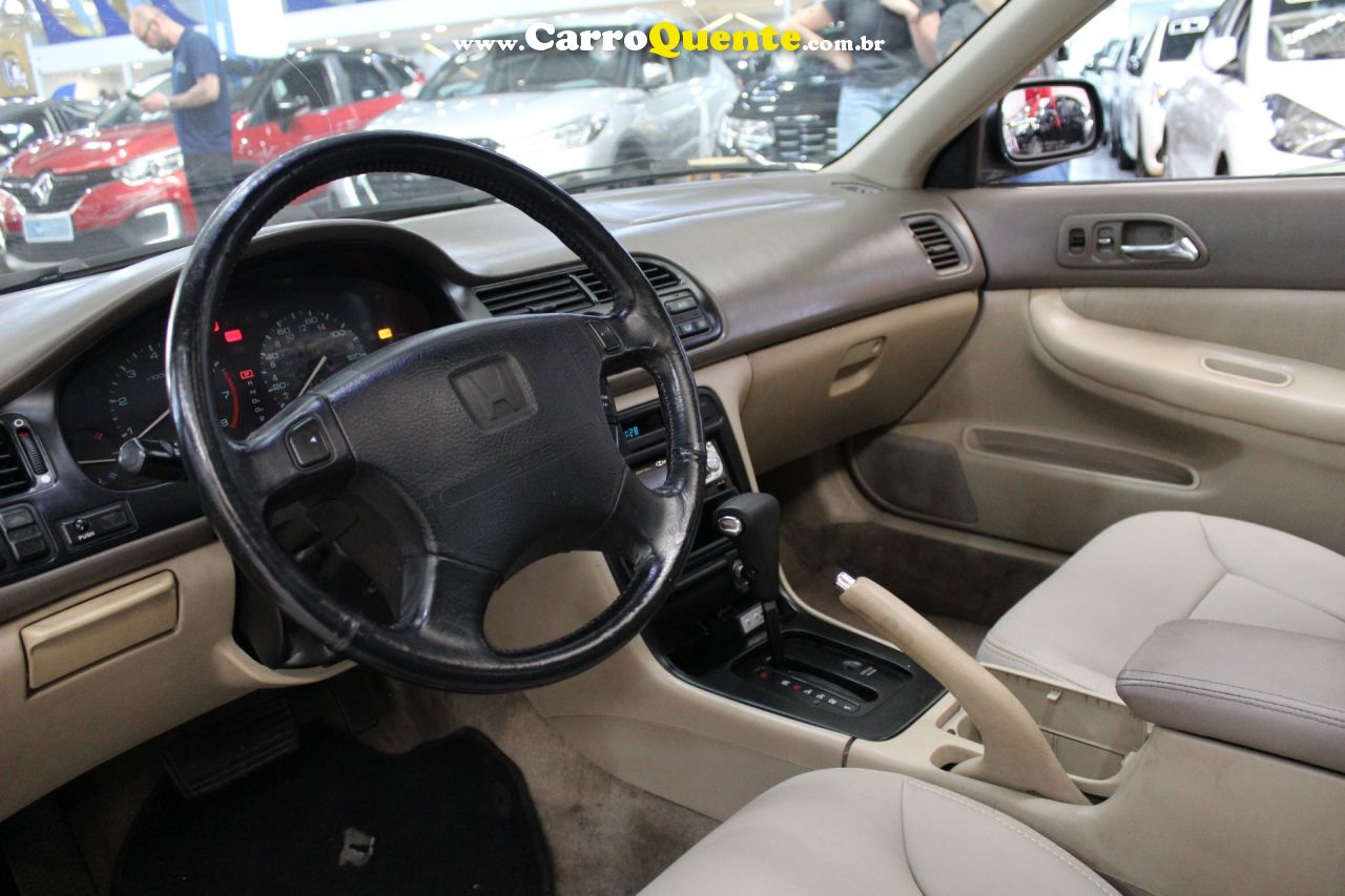 HONDA ACCORD 2.2 EX 16V 1995 - Loja