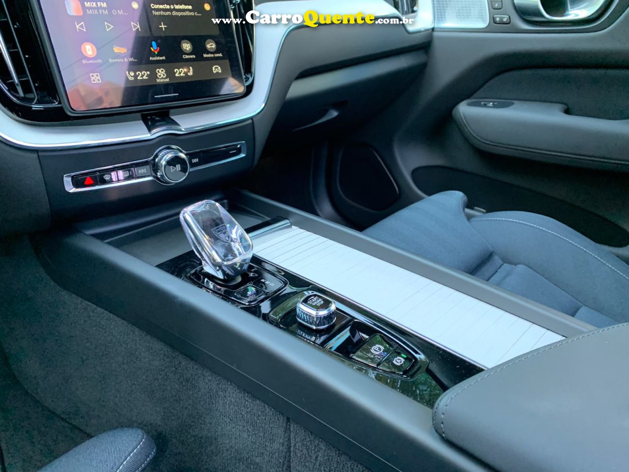 VOLVO   2.0 T8 PHEV ULTRA AWD GEARTRON   CINZA 2026 2.0 GASOLINA E ELÉTRICO - Loja