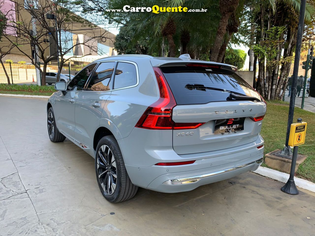 VOLVO   2.0 T8 PHEV ULTRA AWD GEARTRON   CINZA 2026 2.0 GASOLINA E ELÉTRICO - Loja