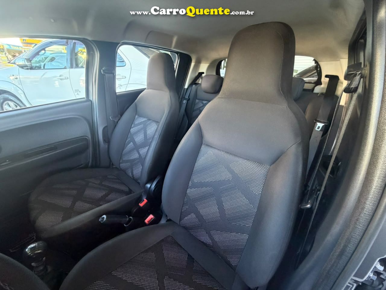 FIAT   MOBI LIKE 1.0 FIRE FLEX 5P.   CINZA 2023 1.0 FLEX - Loja