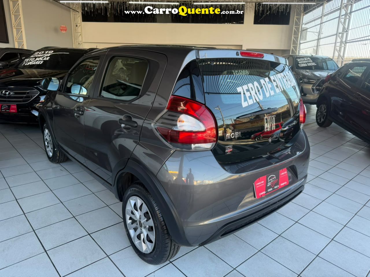 FIAT   MOBI LIKE 1.0 FIRE FLEX 5P.   CINZA 2023 1.0 FLEX - Loja
