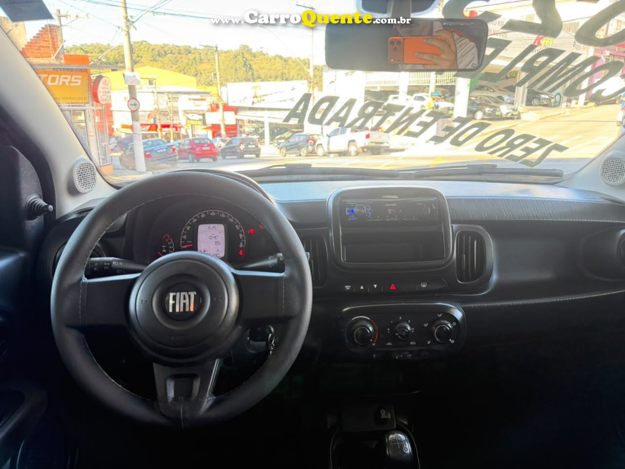 FIAT   MOBI LIKE 1.0 FIRE FLEX 5P.   CINZA 2023 1.0 FLEX - Loja