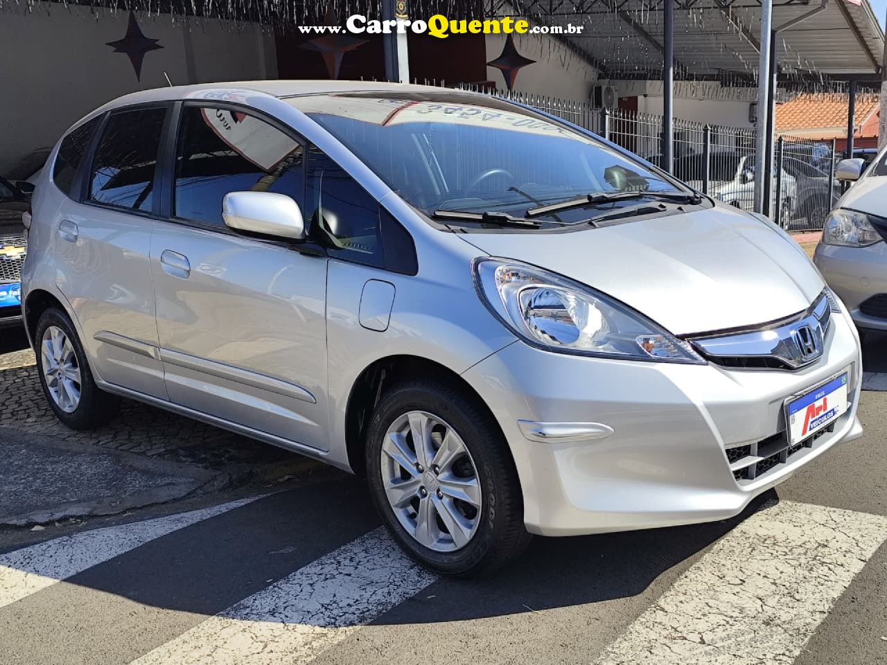 HONDA   FIT LX 1.4 1.4 FLEX 8V16V 5P MEC.   PRATA 2013 1.4 FLEX - Loja
