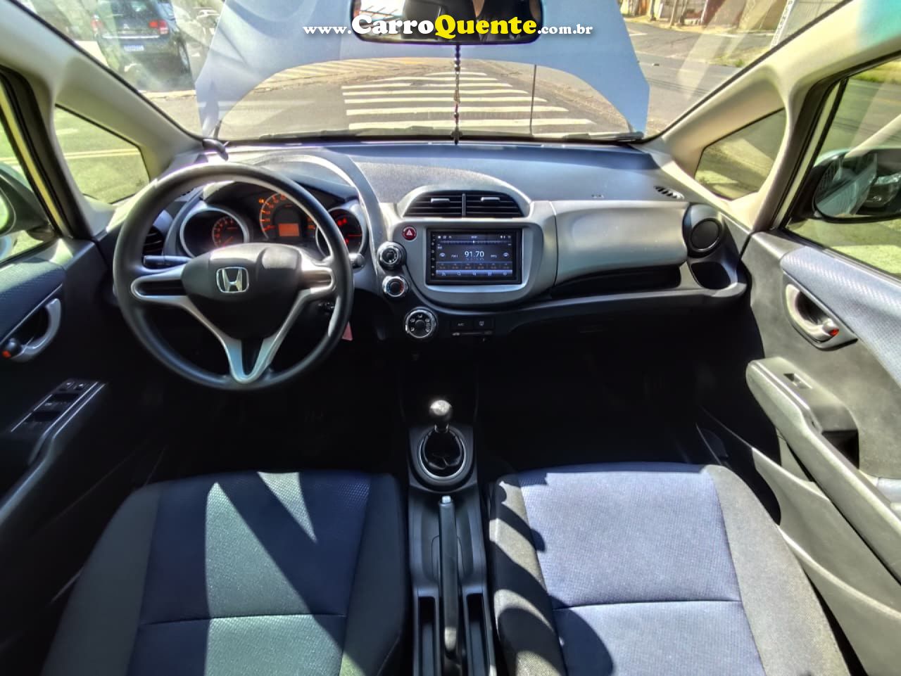 HONDA   FIT LX 1.4 1.4 FLEX 8V16V 5P MEC.   PRATA 2013 1.4 FLEX - Loja