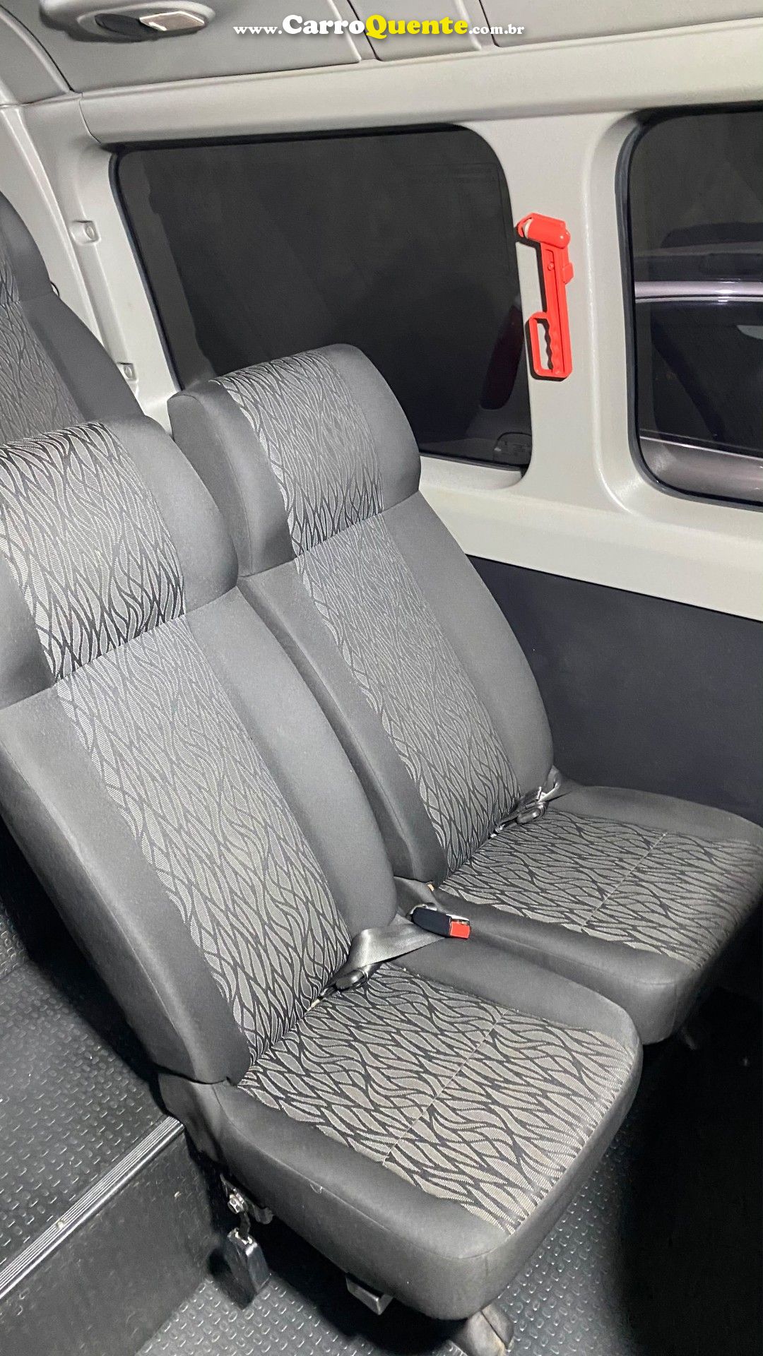 RENAULT   MASTER 2.3 DCI VITRE FURGÃO 16V DIESEL   PRATA 2025 2.3 DIESEL - Loja