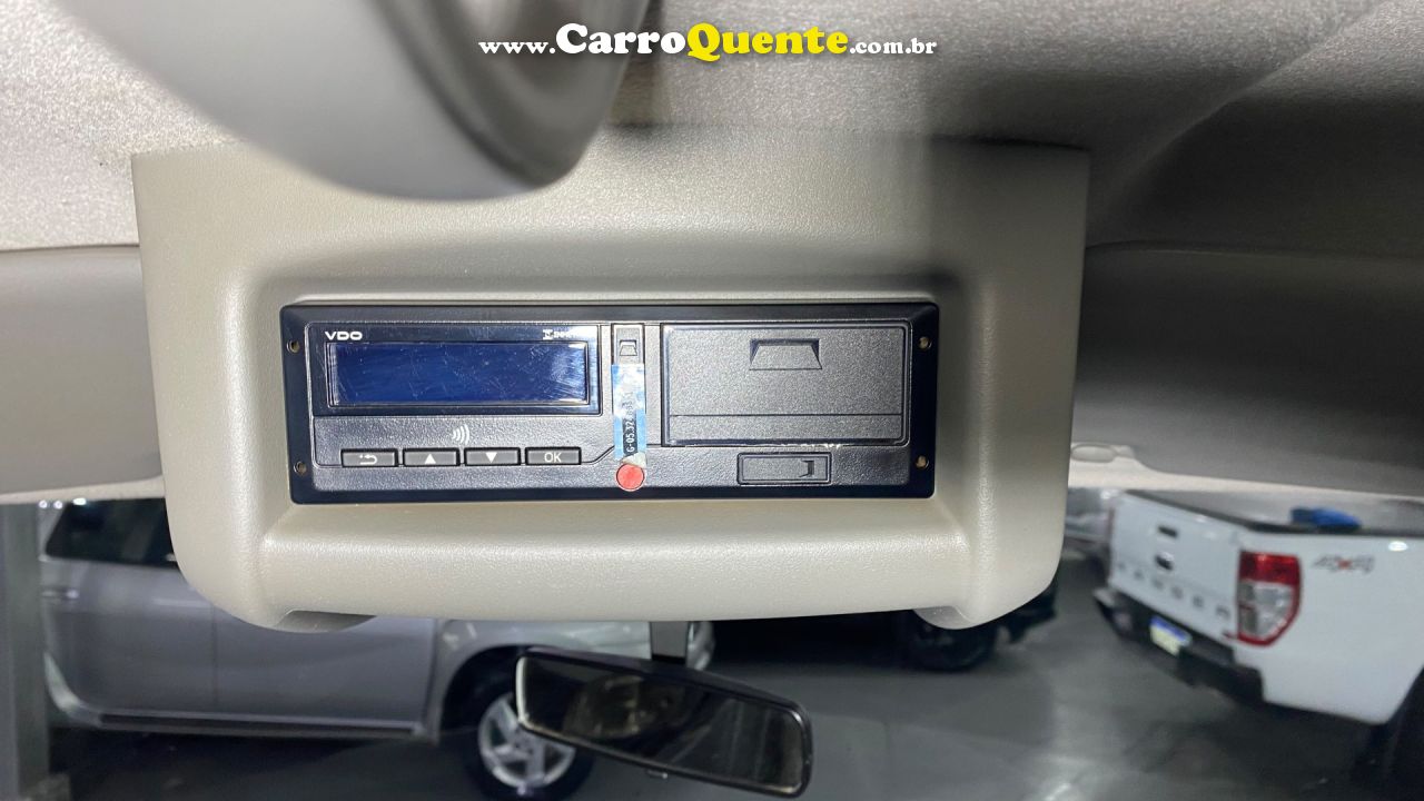 RENAULT   MASTER 2.3 DCI VITRE FURGÃO 16V DIESEL   PRATA 2025 2.3 DIESEL - Loja