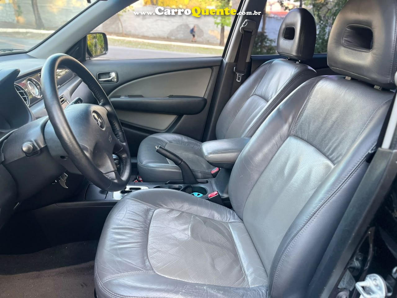 MITSUBISHI   AIRTREK 2.4 16V 163CV 136CV 4X4 5P AUT.   PRETO 2007 2.4 GASOLINA - Loja