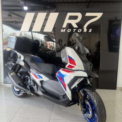 BMW   C400 X SPORT   BRANCO 2024 400 GASOLINA
