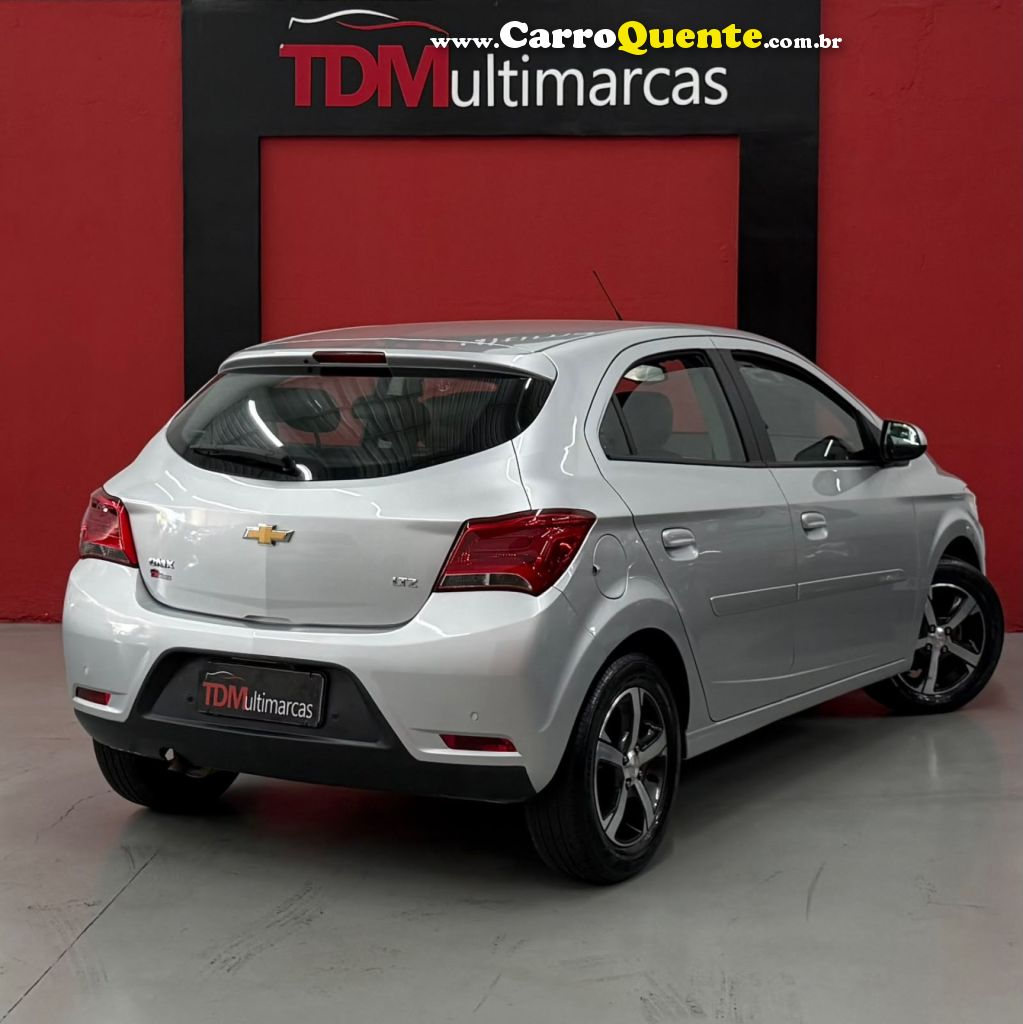 CHEVROLET   ONIX HATCH LTZ 1.4 8V FLEXPOWER 5P AUT.   PRATA 2019 1.4 FLEX - Loja
