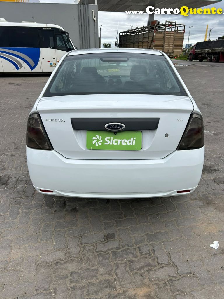 FORD   FIESTA SED. 1.6 8V FLEX 4P   BRANCO 2011 1.6 FLEX - Loja